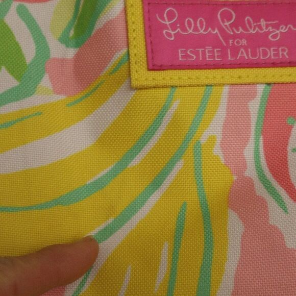 LILLY PULITZER/ESTEE LAUDER Tote, 16x14x4, Pink, green, yellow, No closures - Picture 10 of 10